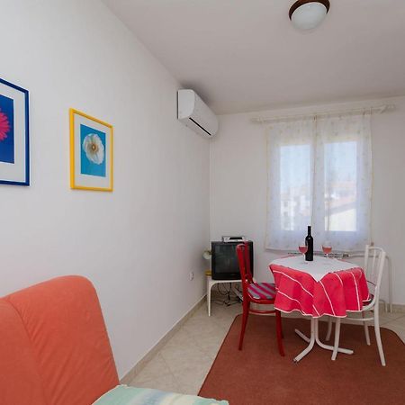 Apartments Milan 波雷奇 外观 照片