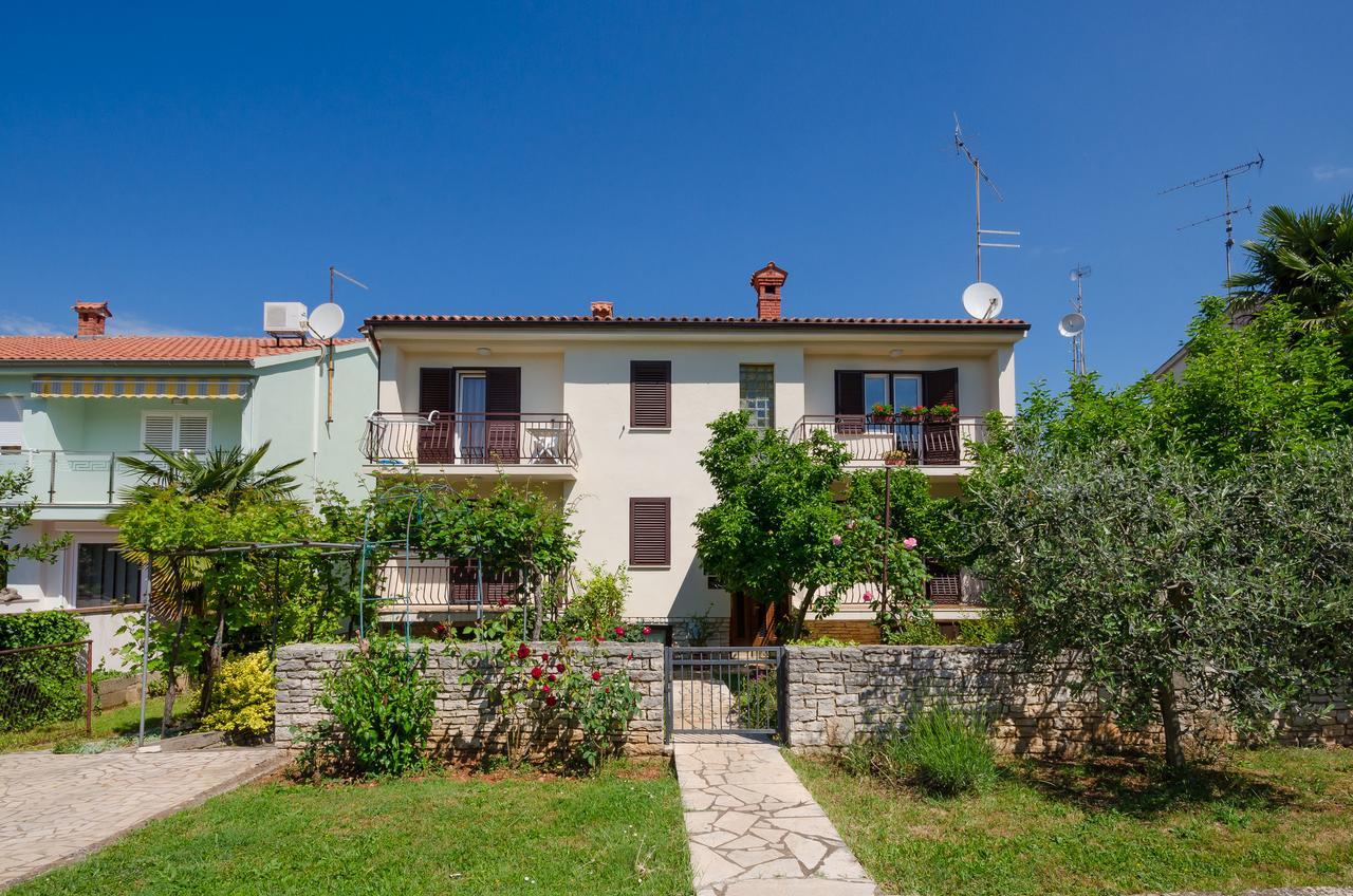 Apartments Milan 波雷奇 外观 照片